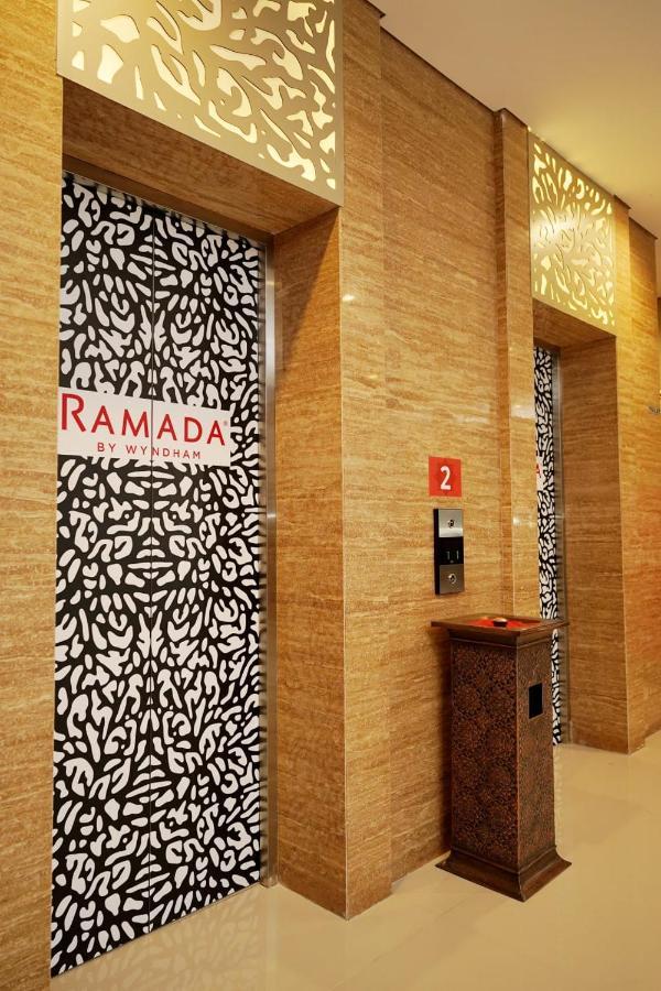 Готель Ramada By Wyndham Yogyakarta Селеман Екстер'єр фото
