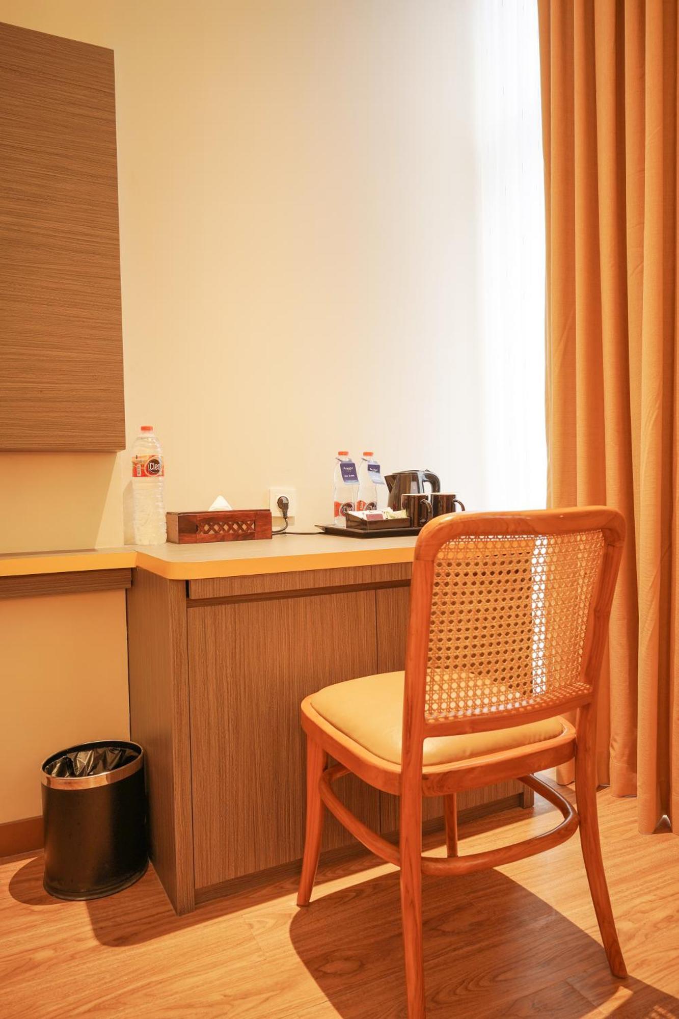 Готель Ramada By Wyndham Yogyakarta Селеман Екстер'єр фото